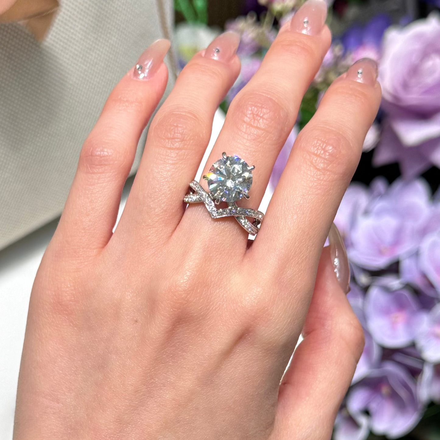 18K Gold Lab Grown 3.06ct Round Cut Engagement Ring | IGI Certificate