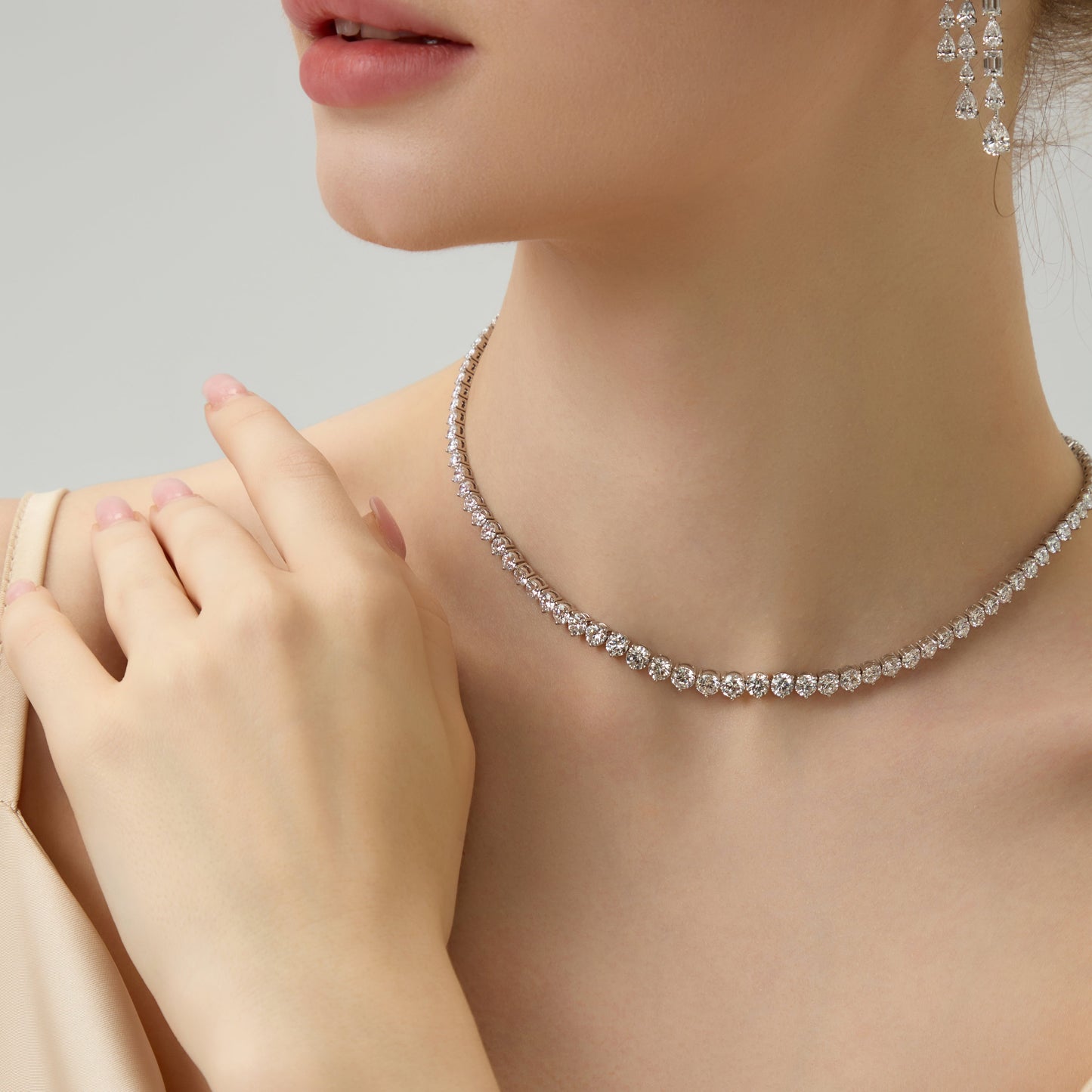 Lab Grown Graduating 3-Prong Round Diamond Tennis Necklace