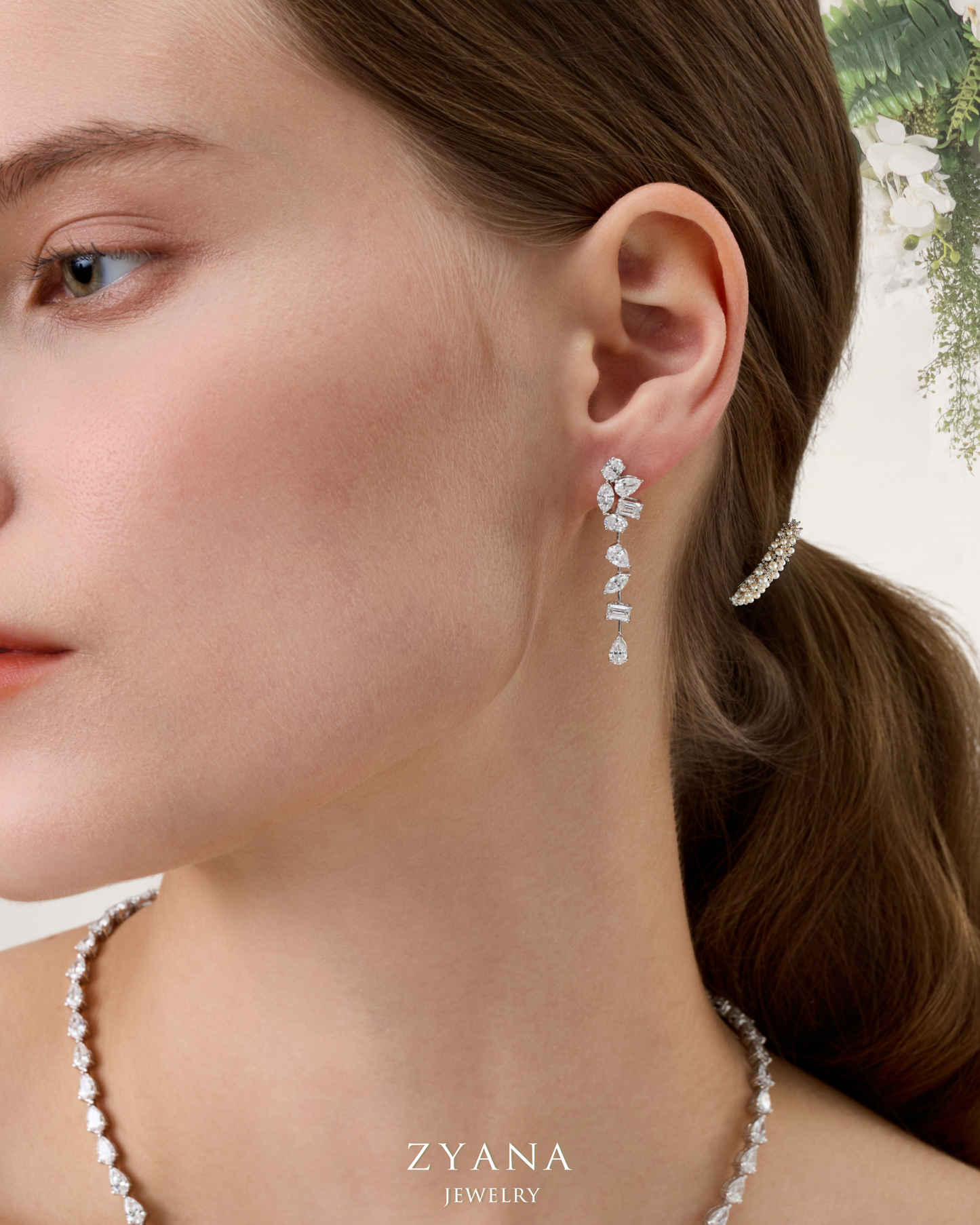 18k Gold FORTUNA Lab Grown Fancy Cut Diamond Mixing Drop Earrings