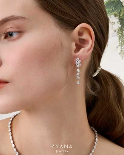 18k Gold FORTUNA Lab Grown Fancy Cut Diamond Mixing Drop Earrings