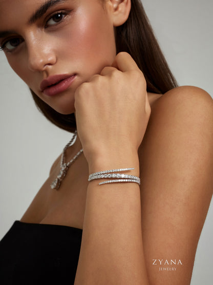 18k Gold Lab Grown Diamond The Helix 3 Layers Bridal Bangle