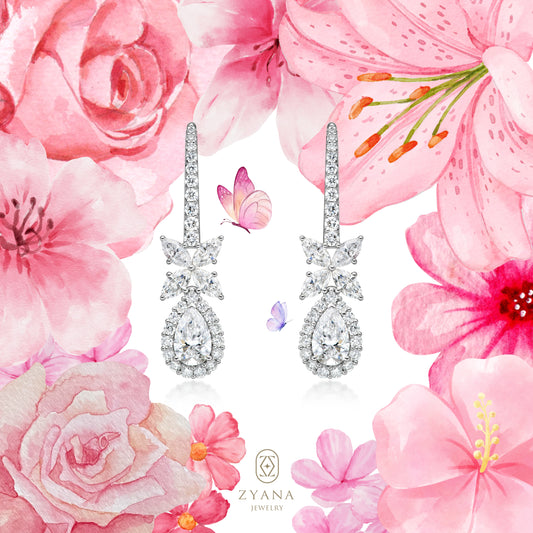 18K Gold ACANTHA Lab Grown Pear Shaped Diamond Halo Drop Earrings
