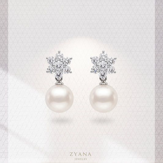 18K Gold CAMELLIA Floral Diamond with 7.5-8mm Akoya Pearl Earrings