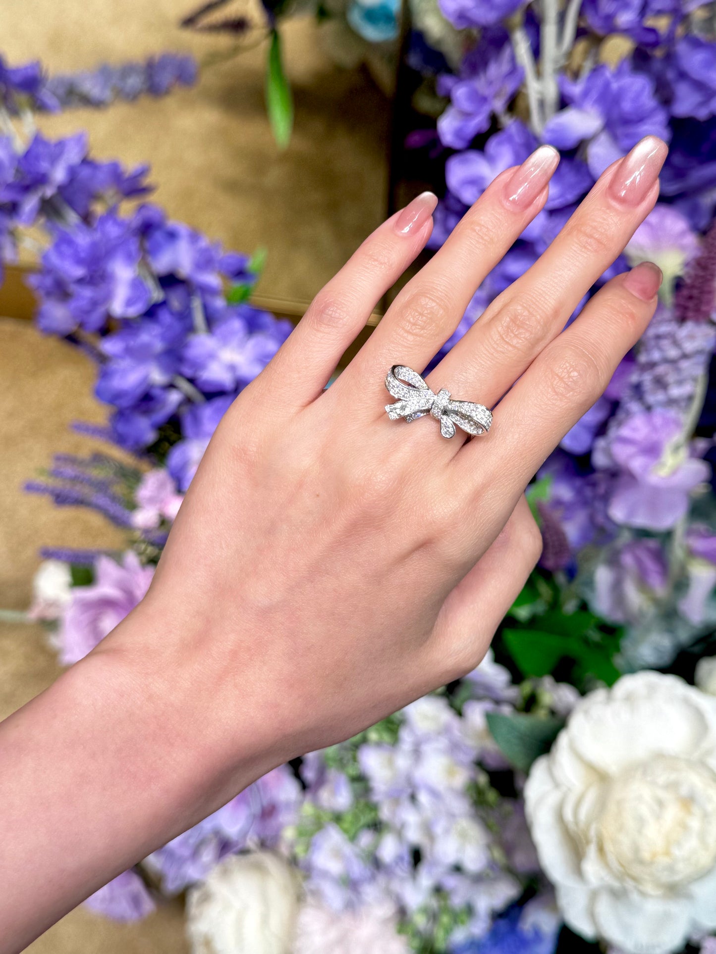 Lab Grown Ribbon diamonds Ring