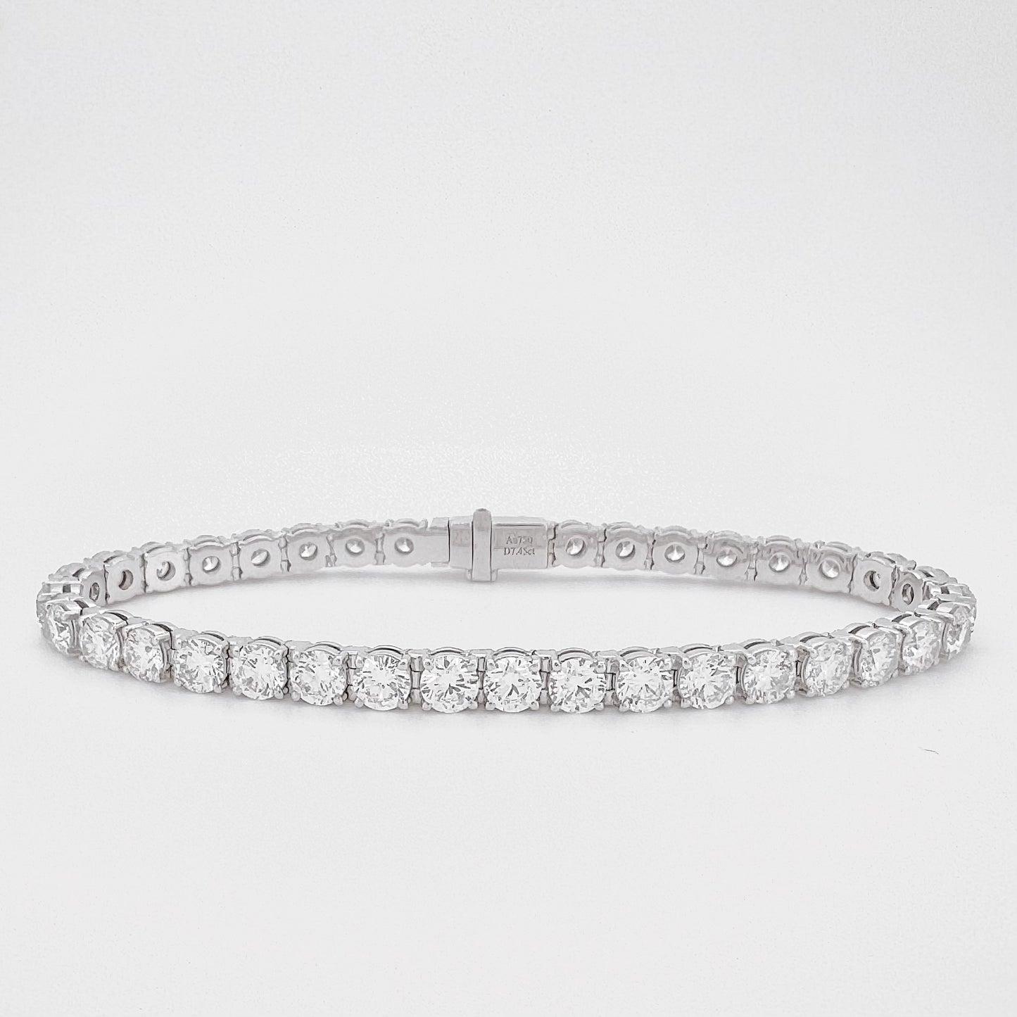 Lab Grown Round Brilliant Diamond Tennis Bracelet | 0.20ct each